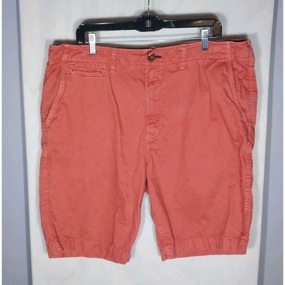 American Eagle Mens 38 Coral Cotton Chino Shorts Flat Front Casual 9.5" Inseam